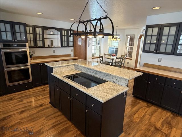 95 Arrowhead Trail, Bozeman, MT 59718