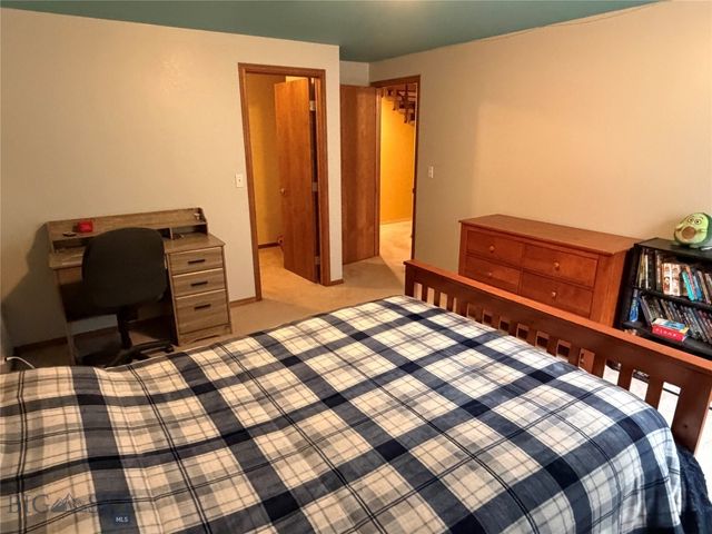 95 Arrowhead Trail, Bozeman, MT 59718