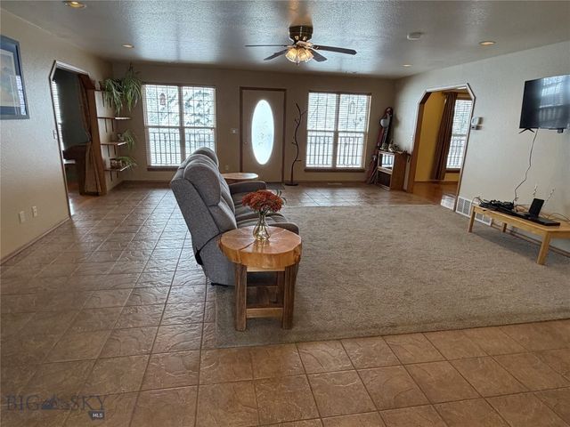 95 Arrowhead Trail, Bozeman, MT 59718