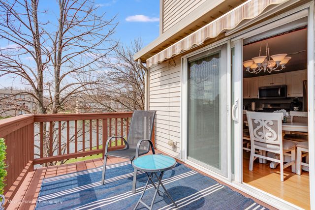 2737 Cameron Court, Darien, IL 60561