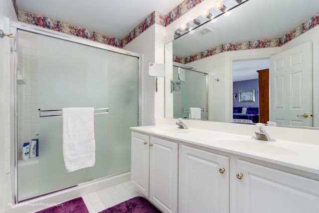 2737 Cameron Court, Darien, IL 60561