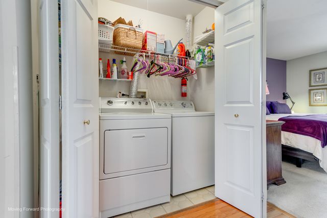 2737 Cameron Court, Darien, IL 60561