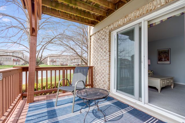 2737 Cameron Court, Darien, IL 60561