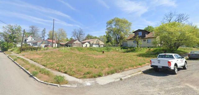 1403 E 2nd Ave, Spokane, WA 99202