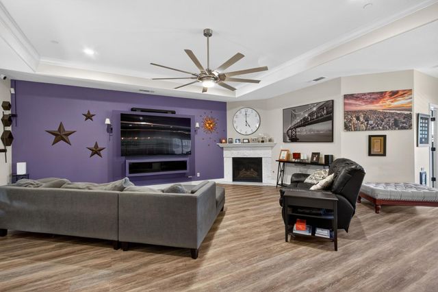 2500 Greenboro St, Turlock, CA 95382
