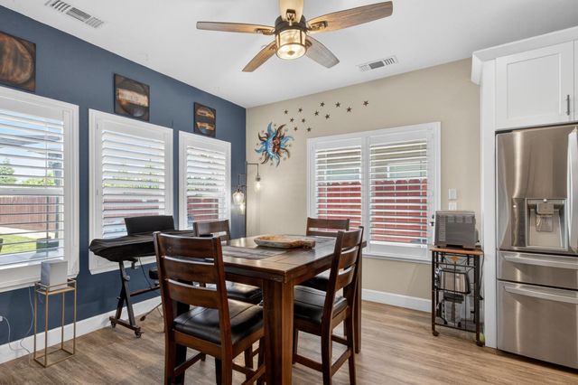 2500 Greenboro St, Turlock, CA 95382
