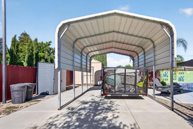 2500 Greenboro St, Turlock, CA 95382