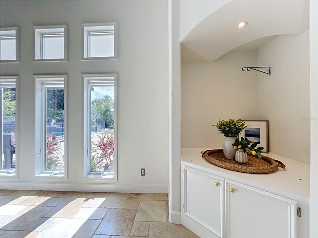 2204 CAIRNS COURT, Orlando, FL 32835