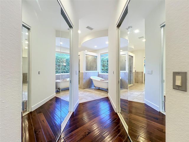 2204 CAIRNS COURT, Orlando, FL 32835