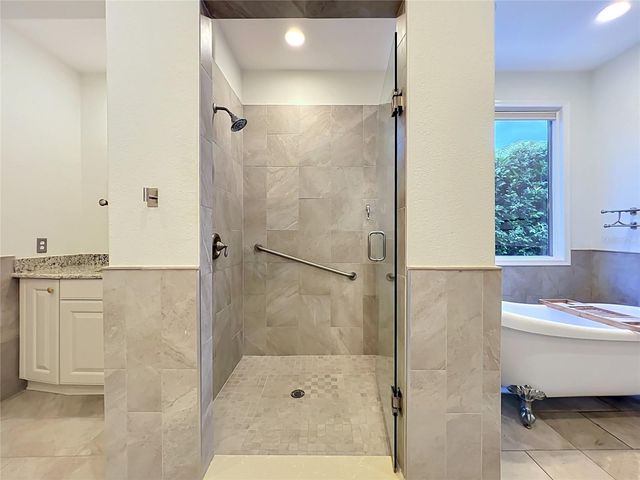 2204 CAIRNS COURT, Orlando, FL 32835