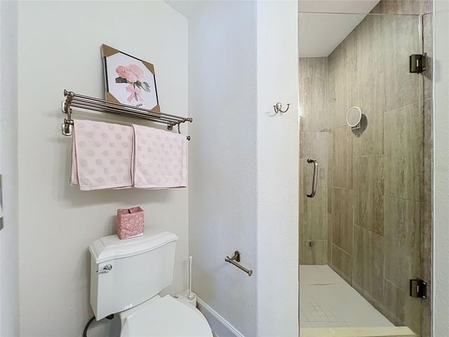 2204 CAIRNS COURT, Orlando, FL 32835