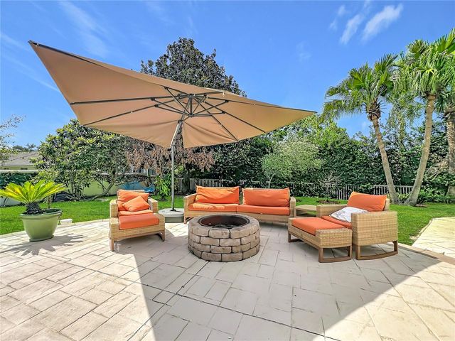 2204 CAIRNS COURT, Orlando, FL 32835
