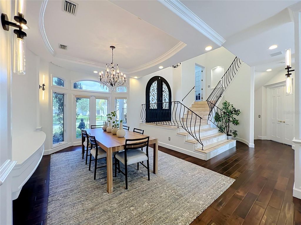Image 12 of property listing at 2204 CAIRNS COURT, Orlando, FL 32835