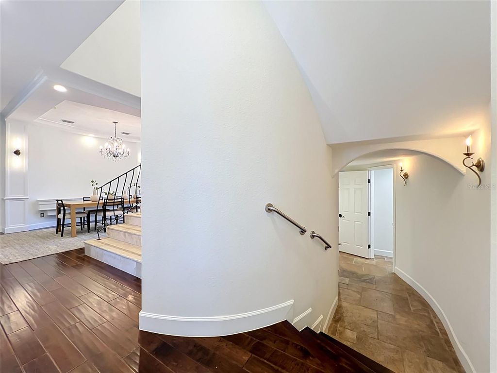 Image 28 of property listing at 2204 CAIRNS COURT, Orlando, FL 32835