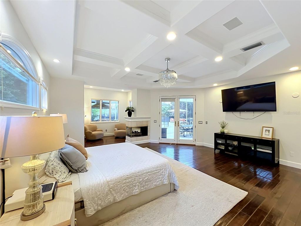 Image 29 of property listing at 2204 CAIRNS COURT, Orlando, FL 32835