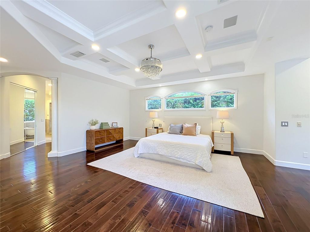 Image 33 of property listing at 2204 CAIRNS COURT, Orlando, FL 32835