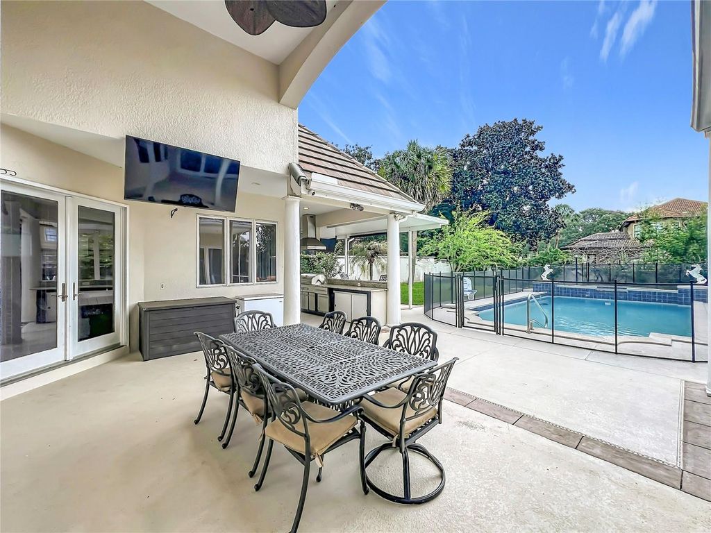 Image 67 of property listing at 2204 CAIRNS COURT, Orlando, FL 32835