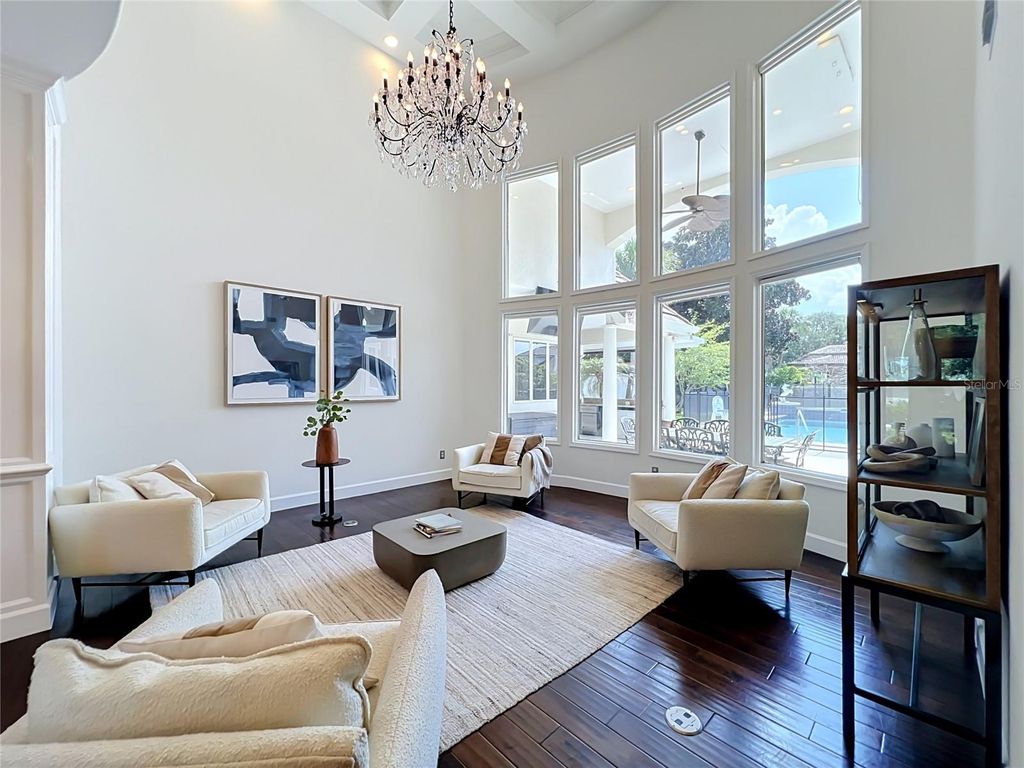 Image 10 of property listing at 2204 CAIRNS COURT, Orlando, FL 32835