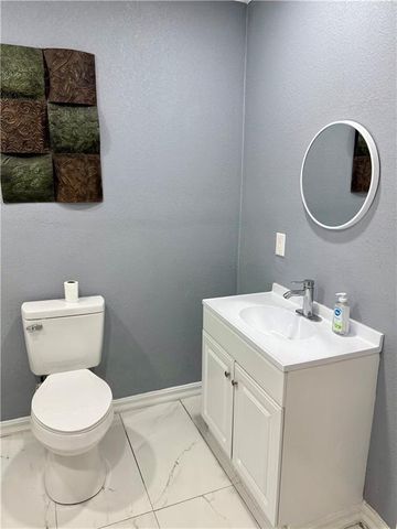 704 W Main Street, Independence, KS 67301