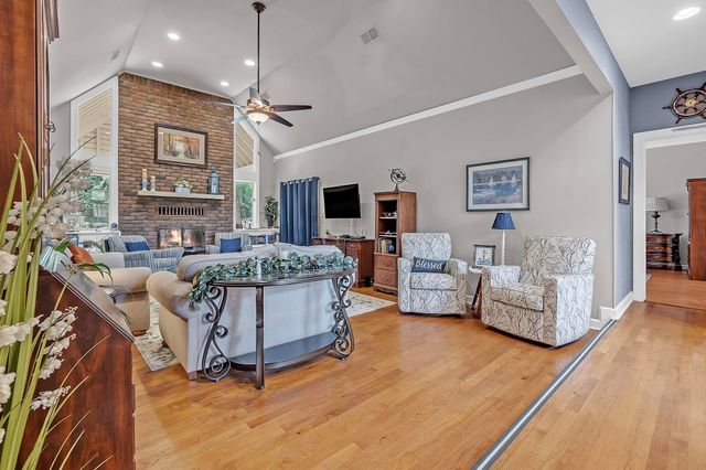 3165 PLANTATION CV, Memphis, TN 38119