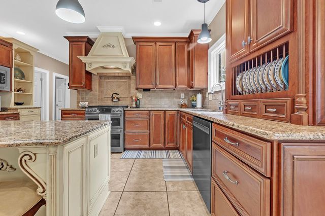 3165 PLANTATION CV, Memphis, TN 38119