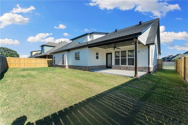 3206 SW Rosemont Avenue, Bentonville, AR 72713
