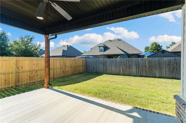 3206 SW Rosemont Avenue, Bentonville, AR 72713