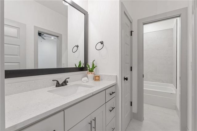 3206 SW Rosemont Avenue, Bentonville, AR 72713