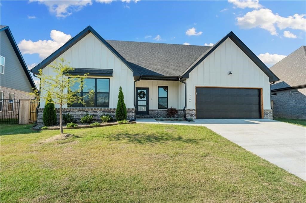 3206 SW Rosemont Avenue, Bentonville, AR 72713