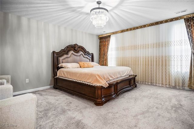 43 Benjamin Way, Tallmadge, OH 44278