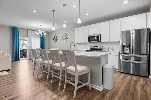 43 Benjamin Way, Tallmadge, OH 44278