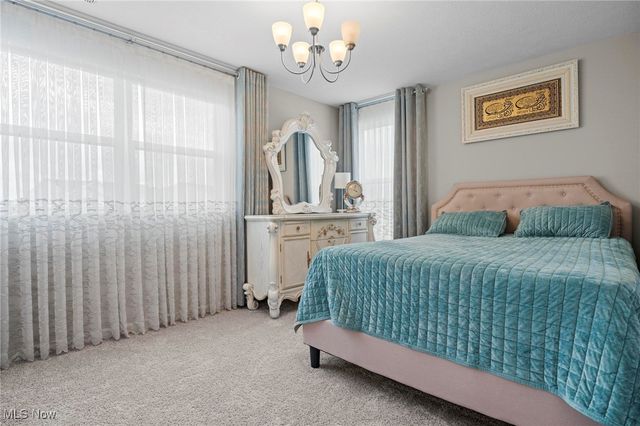 43 Benjamin Way, Tallmadge, OH 44278