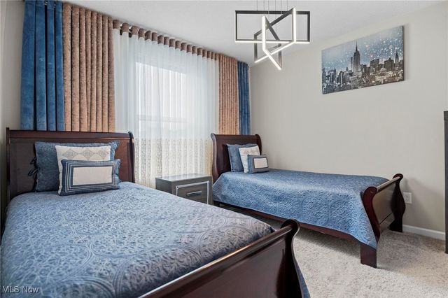 43 Benjamin Way, Tallmadge, OH 44278