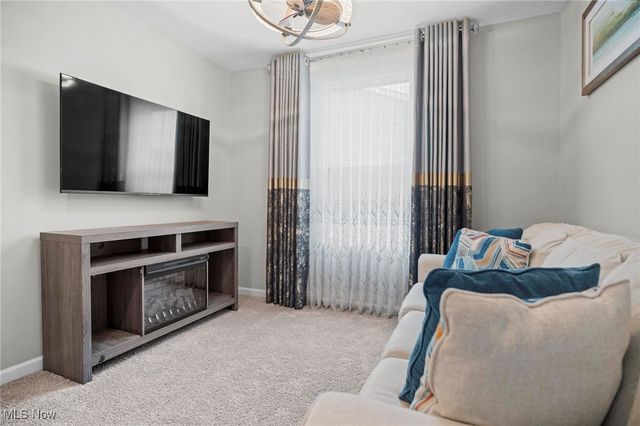 43 Benjamin Way, Tallmadge, OH 44278