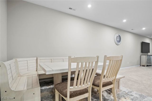 43 Benjamin Way, Tallmadge, OH 44278