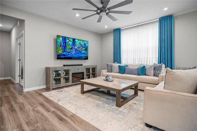 43 Benjamin Way, Tallmadge, OH 44278