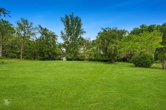 10s641 S Garfield Avenue, Burr Ridge, IL 60527