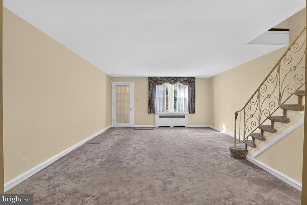5759 W JEFFERSON ST, PHILADELPHIA, PA 19131 — photo 4