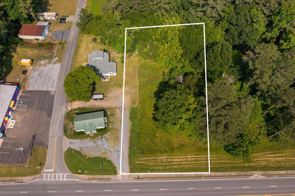 3050 Cleveland Highway, Dalton, GA 30721