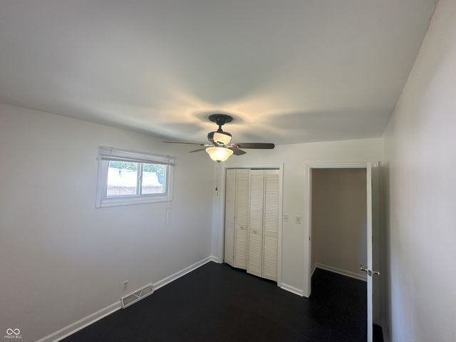 5105 S Breezewood Drive, Muncie, IN 47302