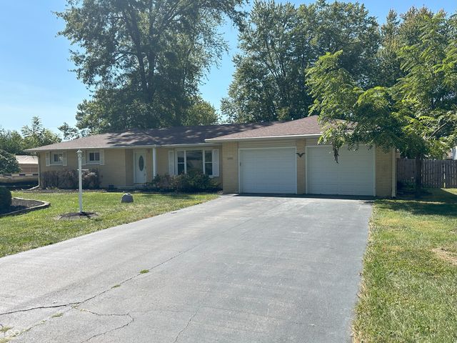 5105 S Breezewood Drive, Muncie, IN 47302