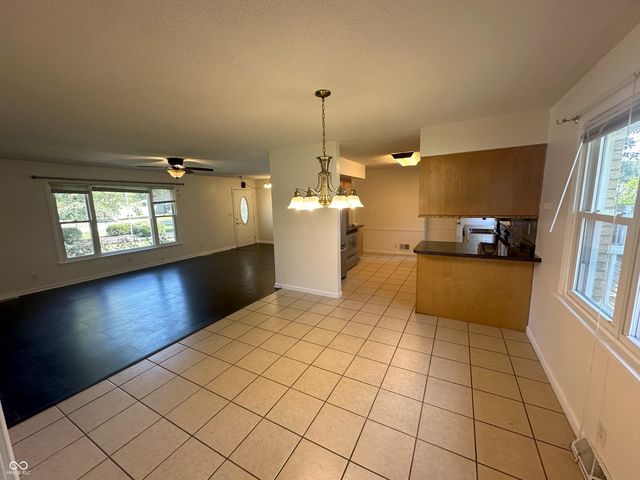 5105 S Breezewood Drive, Muncie, IN 47302