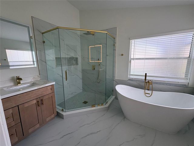 11215 CRYSTAL GLEN BOULEVARD, Orlando, FL 32837