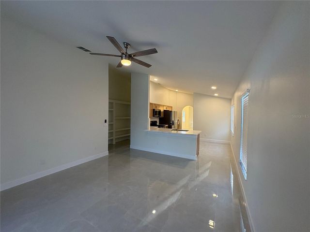 11215 CRYSTAL GLEN BOULEVARD, Orlando, FL 32837