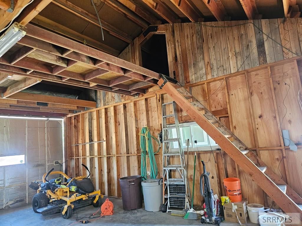 Image 25 of property listing at 1605 Mary St # N, Salmon, ID 83467