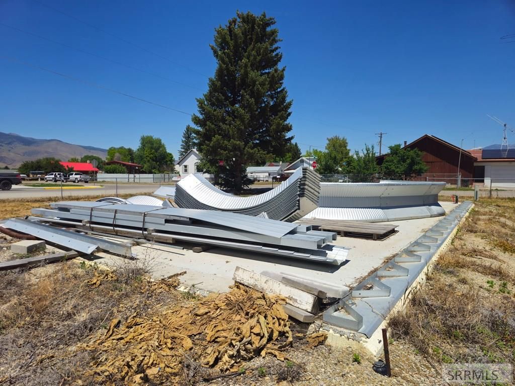 Image 29 of property listing at 1605 Mary St # N, Salmon, ID 83467