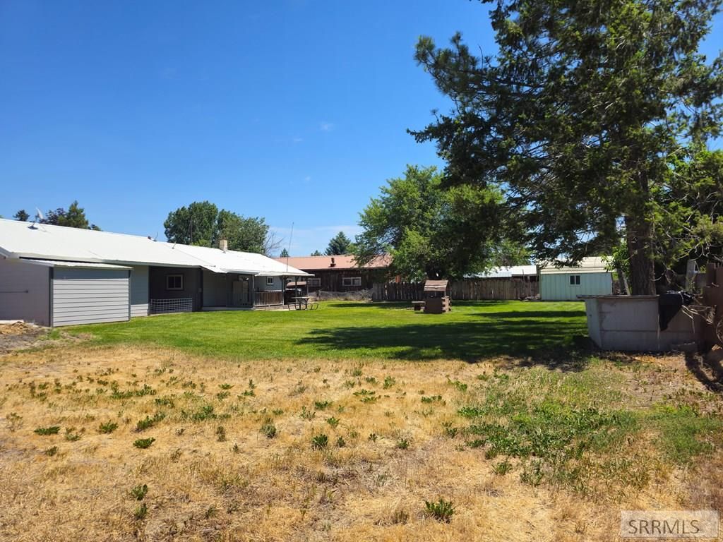 Image 33 of property listing at 1605 Mary St # N, Salmon, ID 83467