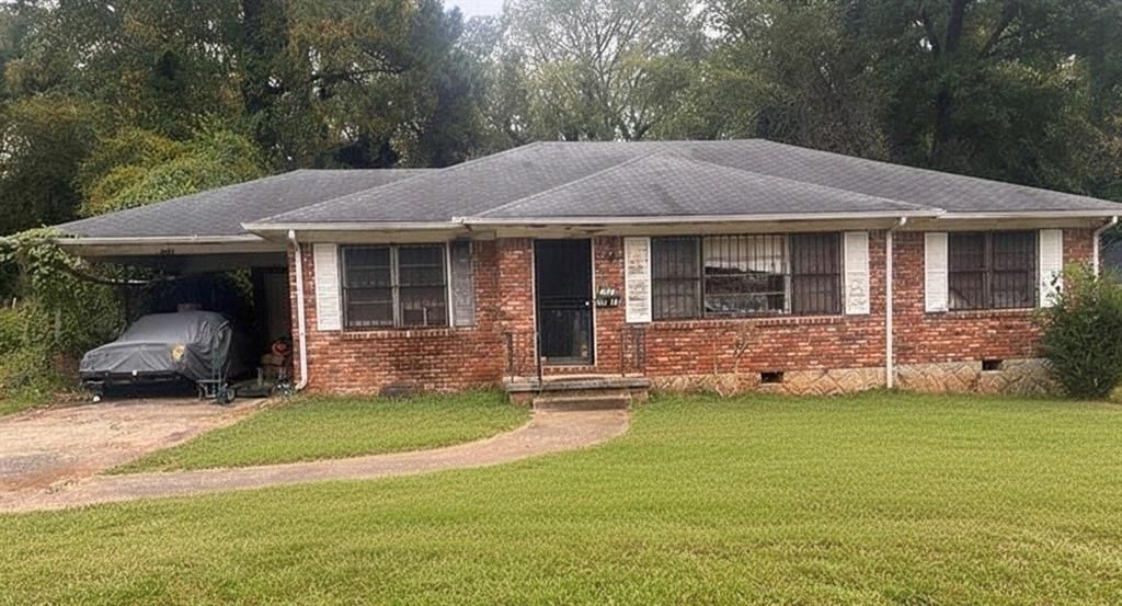 3033 Lynhurst SW Circle, Atlanta, GA 30311