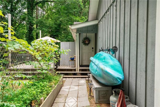2627 Pinebrook Drive, Gainesville, GA 30506