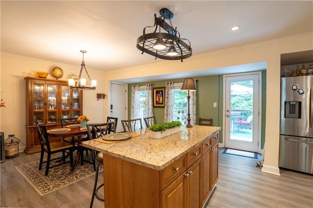 2627 Pinebrook Drive, Gainesville, GA 30506